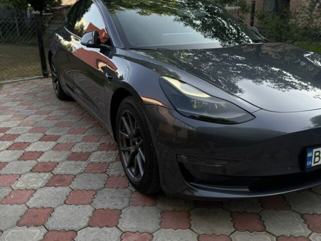 Сірий Тесла Модель 3, об'ємом двигуна 0 л та пробігом 89 тис. км за 22300 $, фото 3 на Automoto.ua