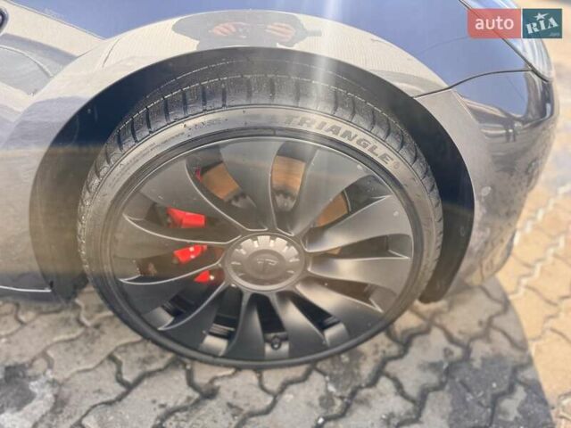 Сірий Тесла Модель 3, об'ємом двигуна 0 л та пробігом 78 тис. км за 25400 $, фото 16 на Automoto.ua