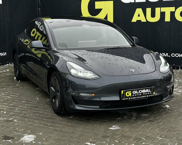 Сірий Тесла Модель 3, об'ємом двигуна 0 л та пробігом 51 тис. км за 23900 $, фото 2 на Automoto.ua