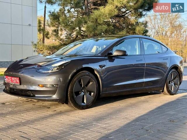 Сірий Тесла Модель 3, об'ємом двигуна 0 л та пробігом 65 тис. км за 20500 $, фото 4 на Automoto.ua