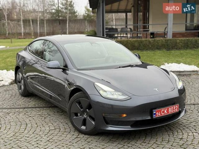 Серый Тесла Модель 3, объемом двигателя 0 л и пробегом 46 тыс. км за 20000 $, фото 55 на Automoto.ua