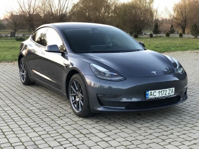 Тесла Модель 3 2022 в Луцке на Automoto.ua Серый Тесла Модель 3, объемом двигателя 0 л и пробегом 51 тыс. км за 21999 $, фото 7 на Automoto.ua
