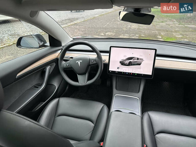 Серый Тесла Модель 3, объемом двигателя 0 л и пробегом 68 тыс. км за 24600 $, фото 30 на Automoto.ua