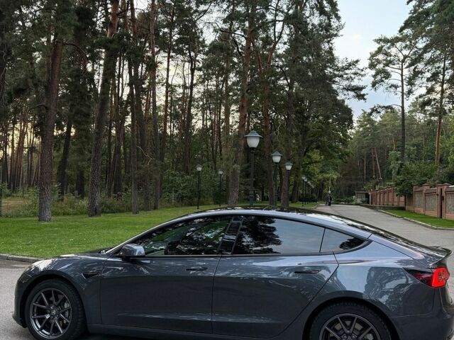 Сірий Тесла Модель 3, об'ємом двигуна 0 л та пробігом 63 тис. км за 22500 $, фото 14 на Automoto.ua