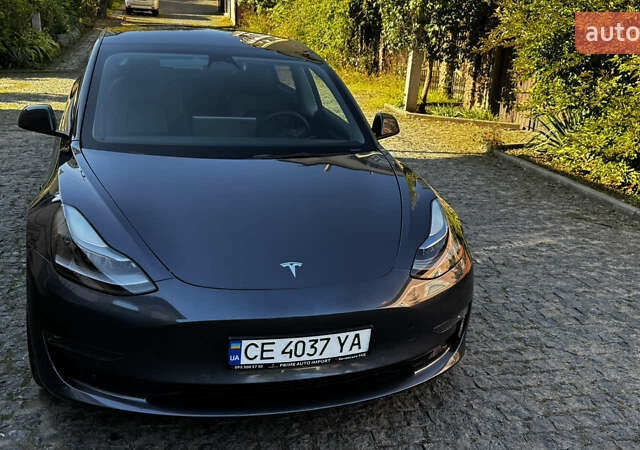 Тесла Модель 3 2022 у Чернівцях на Automoto.ua Сірий Тесла Модель 3, об'ємом двигуна 0 л та пробігом 107 тис. км за 18700 $, фото 8 на Automoto.ua