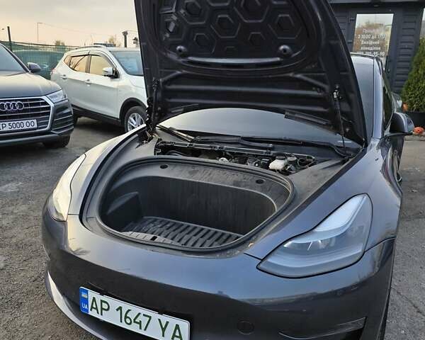 Сірий Тесла Модель 3, об'ємом двигуна 0 л та пробігом 86 тис. км за 18900 $, фото 18 на Automoto.ua
