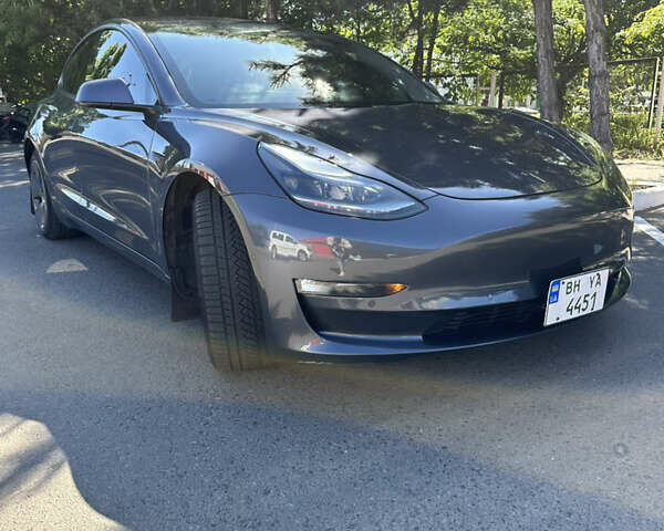 Сірий Тесла Модель 3, об'ємом двигуна 0 л та пробігом 60 тис. км за 28000 $, фото 2 на Automoto.ua