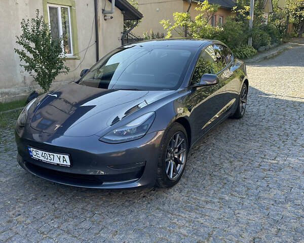 Тесла Модель 3 2022 у Чернівцях на Automoto.ua Сірий Тесла Модель 3, об'ємом двигуна 0 л та пробігом 107 тис. км за 18700 $, фото 19 на Automoto.ua