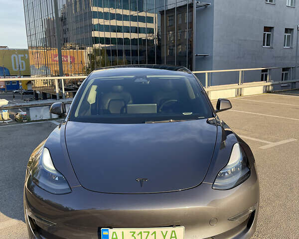 Сірий Тесла Модель 3, об'ємом двигуна 0 л та пробігом 48 тис. км за 28000 $, фото 1 на Automoto.ua