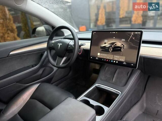 Серый Тесла Модель 3, объемом двигателя 0 л и пробегом 160 тыс. км за 19500 $, фото 21 на Automoto.ua