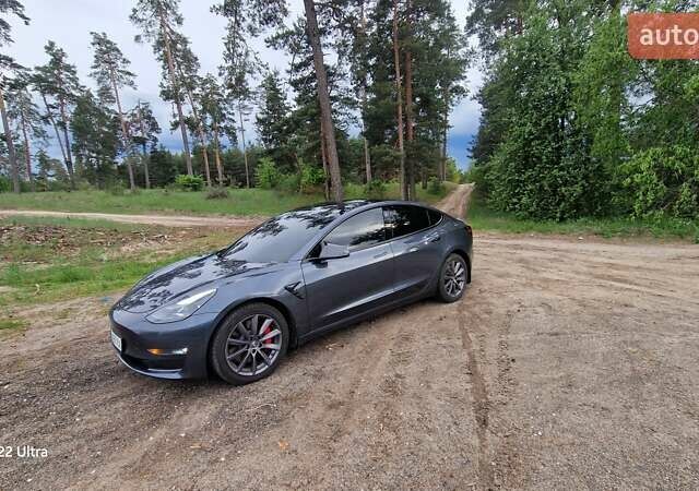 Серый Тесла Модель 3, объемом двигателя 0 л и пробегом 166 тыс. км за 19800 $, фото 12 на Automoto.ua