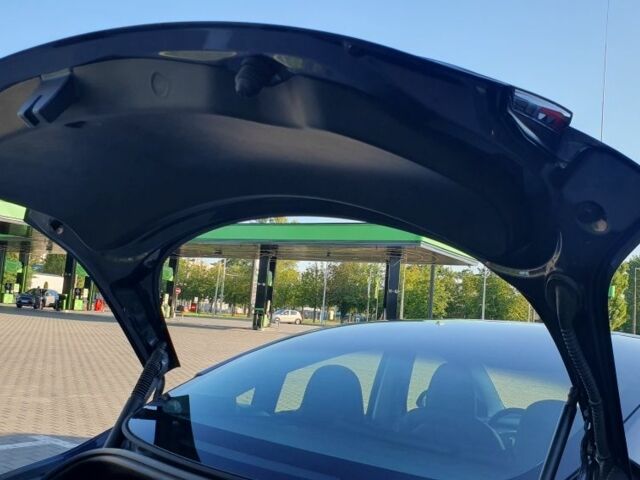 Тесла Модель 3 2022 у Кременчуге на Automoto.ua Сірий Тесла Модель 3, об'ємом двигуна 0 л та пробігом 54 тис. км за 18999 $, фото 9 на Automoto.ua