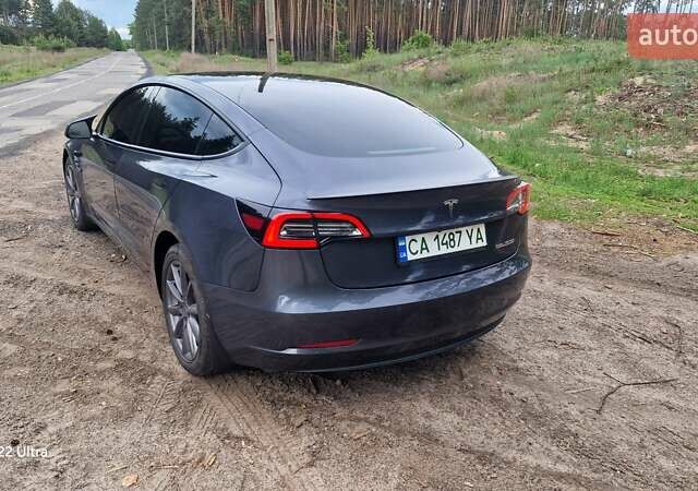 Серый Тесла Модель 3, объемом двигателя 0 л и пробегом 166 тыс. км за 19800 $, фото 20 на Automoto.ua