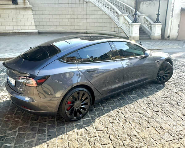 Серый Тесла Модель 3, объемом двигателя 0 л и пробегом 43 тыс. км за 23500 $, фото 20 на Automoto.ua