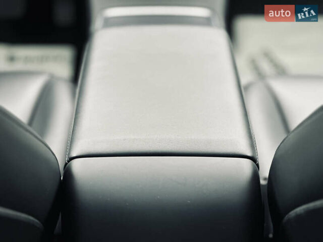 Серый Тесла Модель 3, объемом двигателя 0 л и пробегом 53 тыс. км за 18999 $, фото 36 на Automoto.ua