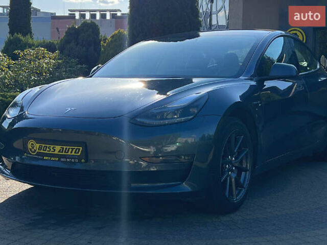 Сірий Тесла Модель 3, об'ємом двигуна 0 л та пробігом 35 тис. км за 24700 $, фото 2 на Automoto.ua