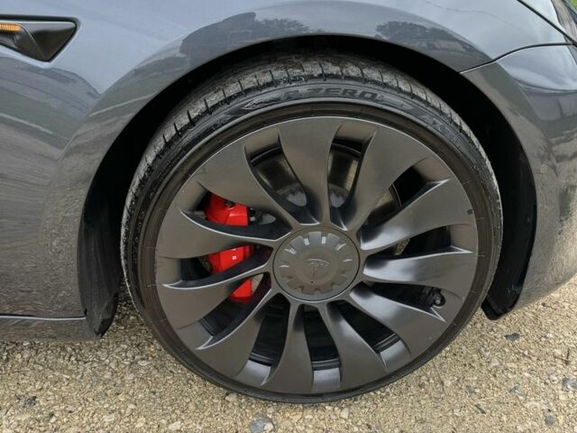 Сірий Тесла Модель 3, об'ємом двигуна 0 л та пробігом 51 тис. км за 25500 $, фото 3 на Automoto.ua