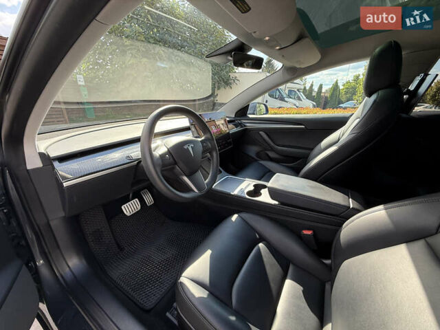 Серый Тесла Модель 3, объемом двигателя 0 л и пробегом 71 тыс. км за 24500 $, фото 7 на Automoto.ua