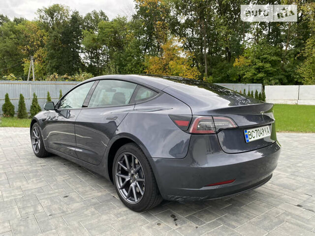 Сірий Тесла Модель 3, об'ємом двигуна 0 л та пробігом 33 тис. км за 23500 $, фото 15 на Automoto.ua