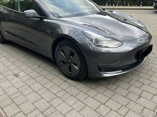Сірий Тесла Модель 3, об'ємом двигуна 0 л та пробігом 45 тис. км за 15000 $, фото 2 на Automoto.ua