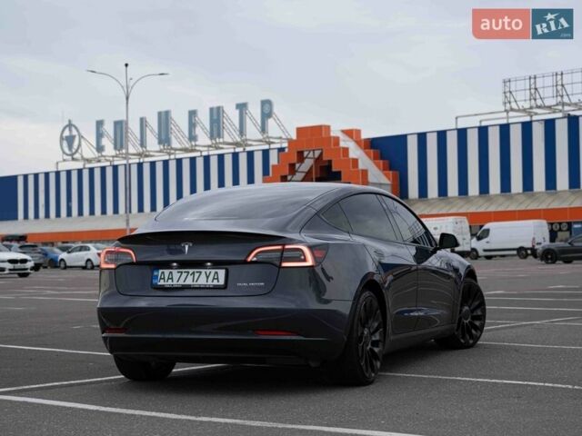 Серый Тесла Модель 3, объемом двигателя 0 л и пробегом 35 тыс. км за 26500 $, фото 7 на Automoto.ua