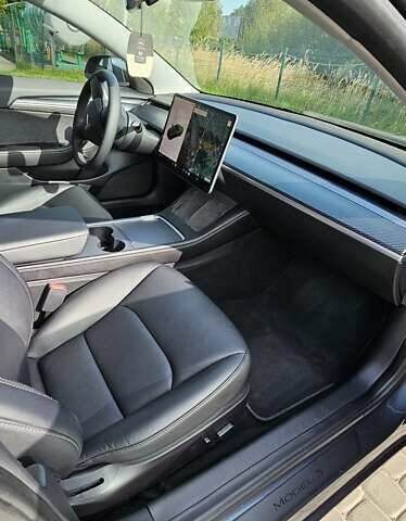 Сірий Тесла Модель 3, об'ємом двигуна 0 л та пробігом 22 тис. км за 28500 $, фото 6 на Automoto.ua