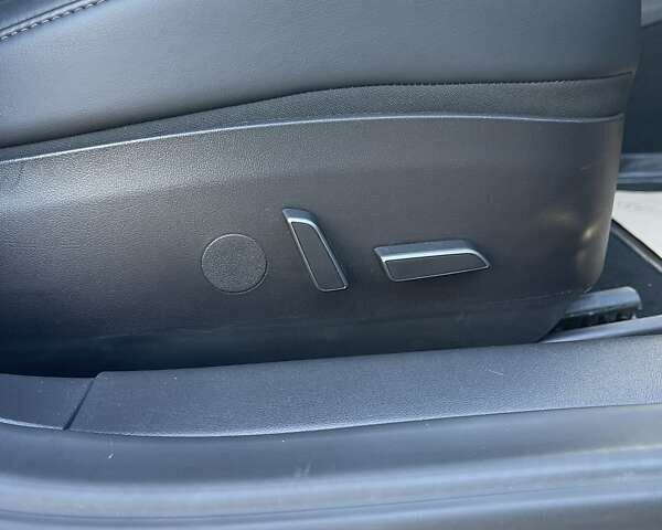 Серый Тесла Модель 3, объемом двигателя 0 л и пробегом 73 тыс. км за 22000 $, фото 46 на Automoto.ua