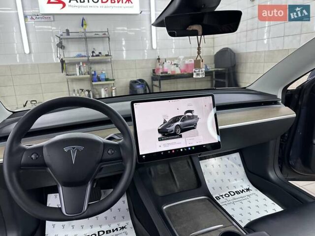 Серый Тесла Модель 3, объемом двигателя 0 л и пробегом 57 тыс. км за 19999 $, фото 36 на Automoto.ua