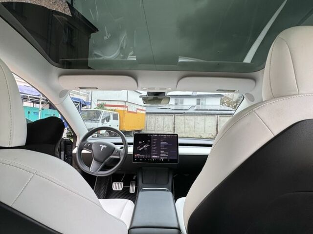 Сірий Тесла Модель 3, об'ємом двигуна 0 л та пробігом 51 тис. км за 25500 $, фото 7 на Automoto.ua