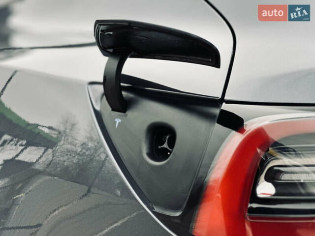 Серый Тесла Модель 3, объемом двигателя 0 л и пробегом 53 тыс. км за 18999 $, фото 16 на Automoto.ua