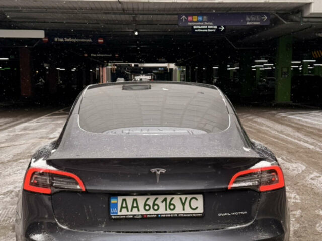 Сірий Тесла Модель 3, об'ємом двигуна 0 л та пробігом 67 тис. км за 21000 $, фото 3 на Automoto.ua