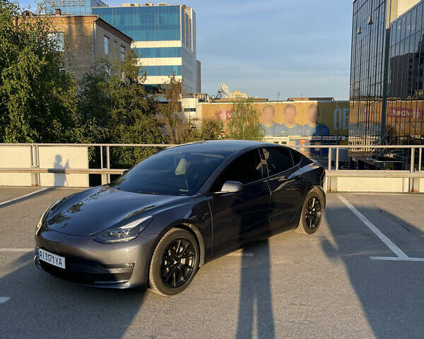 Сірий Тесла Модель 3, об'ємом двигуна 0 л та пробігом 48 тис. км за 28000 $, фото 4 на Automoto.ua