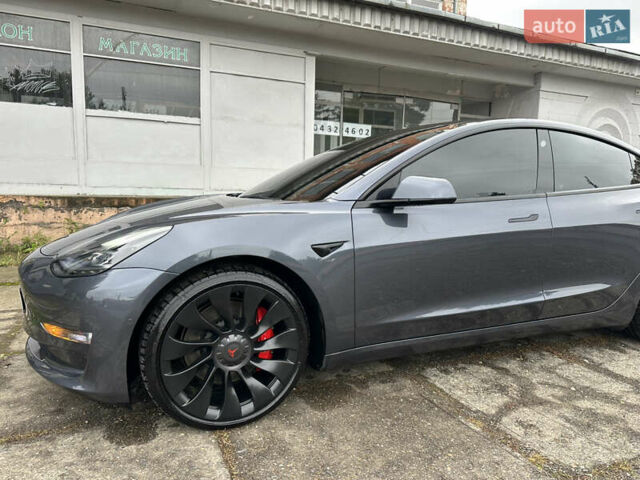 Серый Тесла Модель 3, объемом двигателя 0 л и пробегом 68 тыс. км за 24600 $, фото 18 на Automoto.ua