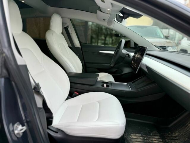 Сірий Тесла Модель 3, об'ємом двигуна 0 л та пробігом 83 тис. км за 22499 $, фото 8 на Automoto.ua