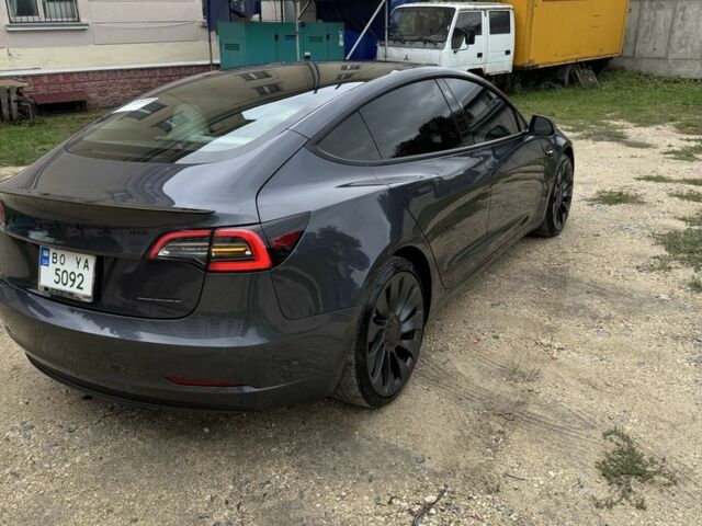 Сірий Тесла Модель 3, об'ємом двигуна 0 л та пробігом 51 тис. км за 25500 $, фото 2 на Automoto.ua