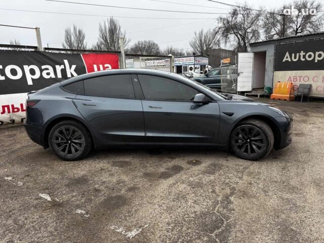 Серый Тесла Модель 3, объемом двигателя 0 л и пробегом 69 тыс. км за 25990 $, фото 5 на Automoto.ua