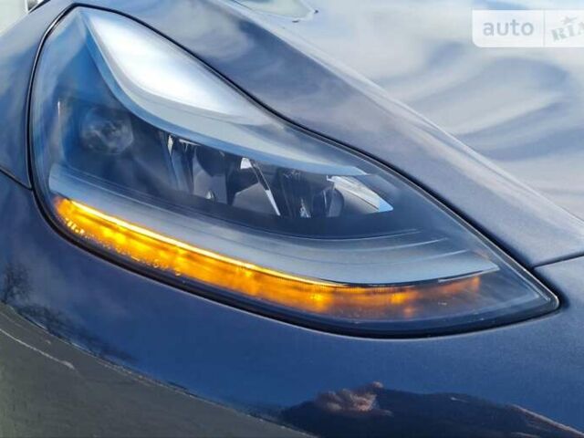 Серый Тесла Модель 3, объемом двигателя 0 л и пробегом 17 тыс. км за 26500 $, фото 9 на Automoto.ua