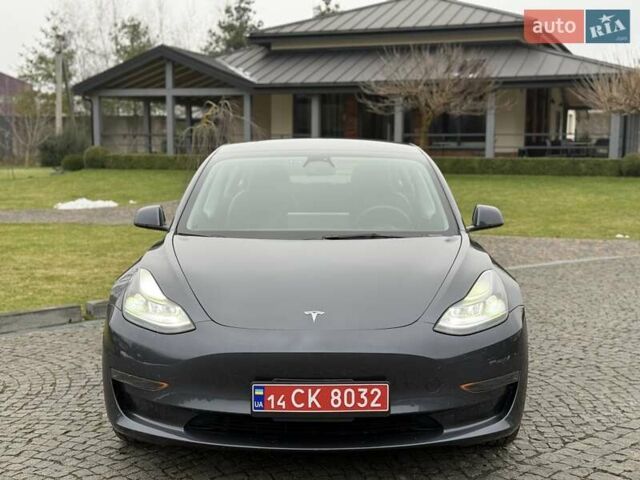 Серый Тесла Модель 3, объемом двигателя 0 л и пробегом 46 тыс. км за 20000 $, фото 29 на Automoto.ua