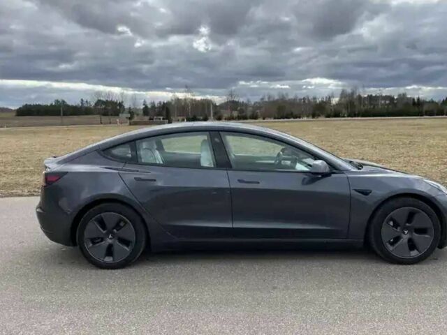 Сірий Тесла Модель 3, об'ємом двигуна 0 л та пробігом 72 тис. км за 16900 $, фото 7 на Automoto.ua