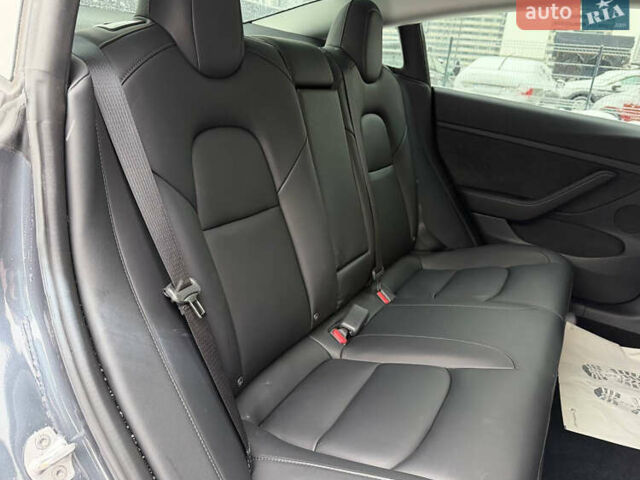 Сірий Тесла Модель 3, об'ємом двигуна 0 л та пробігом 34 тис. км за 19500 $, фото 40 на Automoto.ua