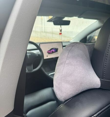 Сірий Тесла Модель 3, об'ємом двигуна 0 л та пробігом 47 тис. км за 26500 $, фото 17 на Automoto.ua