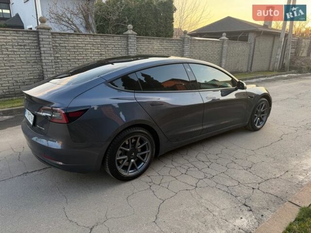 Сірий Тесла Модель 3, об'ємом двигуна 0 л та пробігом 54 тис. км за 22300 $, фото 11 на Automoto.ua