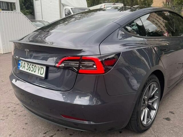 Сірий Тесла Модель 3, об'ємом двигуна 0 л та пробігом 62 тис. км за 19000 $, фото 7 на Automoto.ua