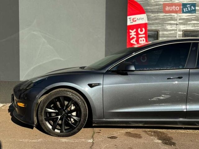 Сірий Тесла Модель 3, об'ємом двигуна 0 л та пробігом 75 тис. км за 25700 $, фото 4 на Automoto.ua