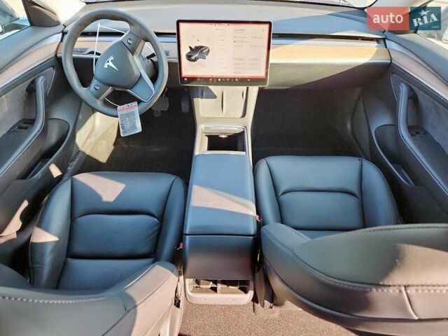 Сірий Тесла Модель 3, об'ємом двигуна 0 л та пробігом 43 тис. км за 5000 $, фото 7 на Automoto.ua