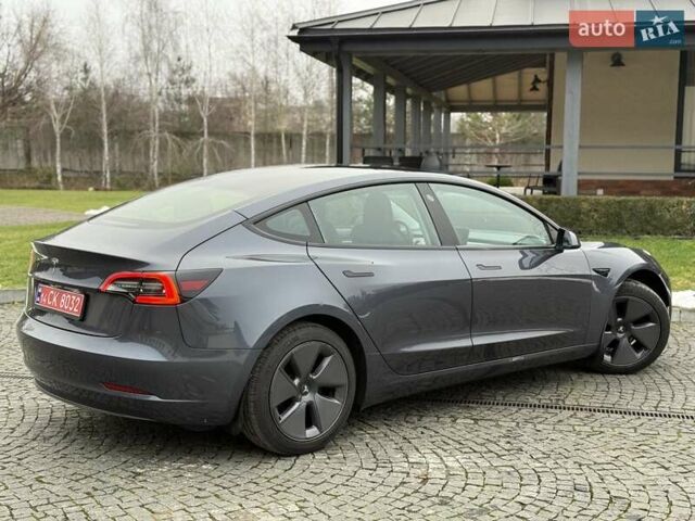 Серый Тесла Модель 3, объемом двигателя 0 л и пробегом 46 тыс. км за 20000 $, фото 49 на Automoto.ua