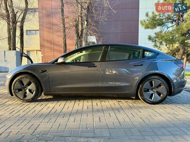 Сірий Тесла Модель 3, об'ємом двигуна 0 л та пробігом 65 тис. км за 20500 $, фото 17 на Automoto.ua