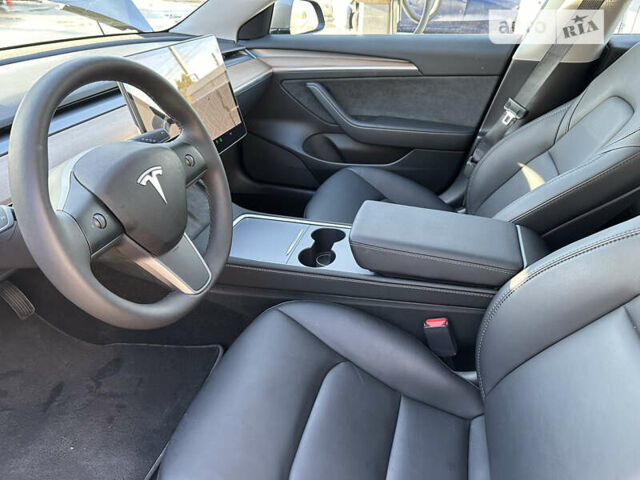 Сірий Тесла Модель 3, об'ємом двигуна 0 л та пробігом 15 тис. км за 21900 $, фото 15 на Automoto.ua