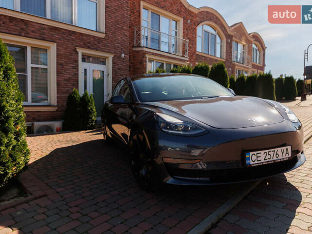 Серый Тесла Модель 3, объемом двигателя 0 л и пробегом 12 тыс. км за 29600 $, фото 4 на Automoto.ua