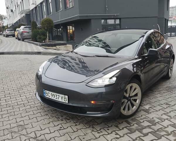 Сірий Тесла Модель 3, об'ємом двигуна 0 л та пробігом 95 тис. км за 16700 $, фото 1 на Automoto.ua